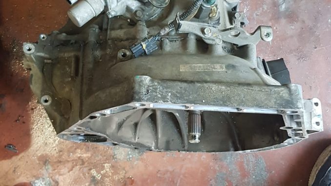 Honda Civic Çıkma 2019-2020 Benzinli Düz Şanzıman Honda Civic Çıkma 2019-2020 Benzinli Düz Şanzıman