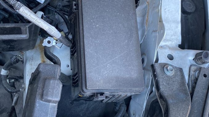 Honda Civic 2012-2016 FC5 Çıkma Sigorta Kutusu Honda Civic 2012-2016 FC5 Çıkma Sigorta Kutusu