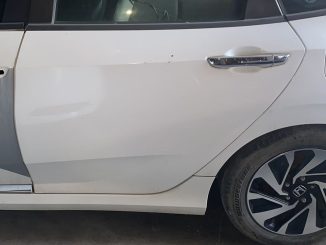 Honda Civic 2012-2016 FC5 Çıkma Sol Arka Beyaz Kapı