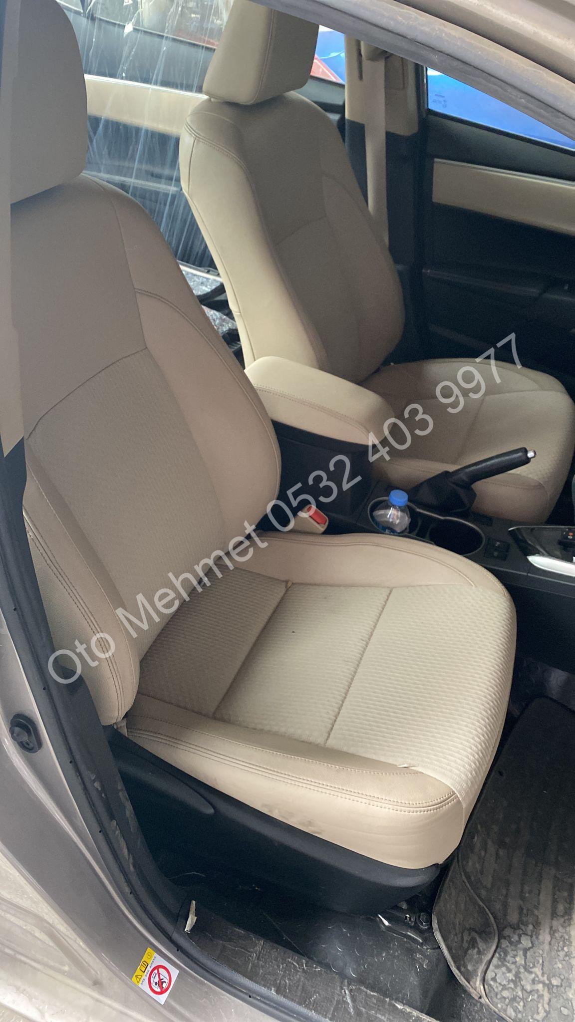 Toyota Corolla 2013-2018 Çıkma Ön Koltuklar Toyota Corolla 2013-2018 Çıkma Ön Koltuklar