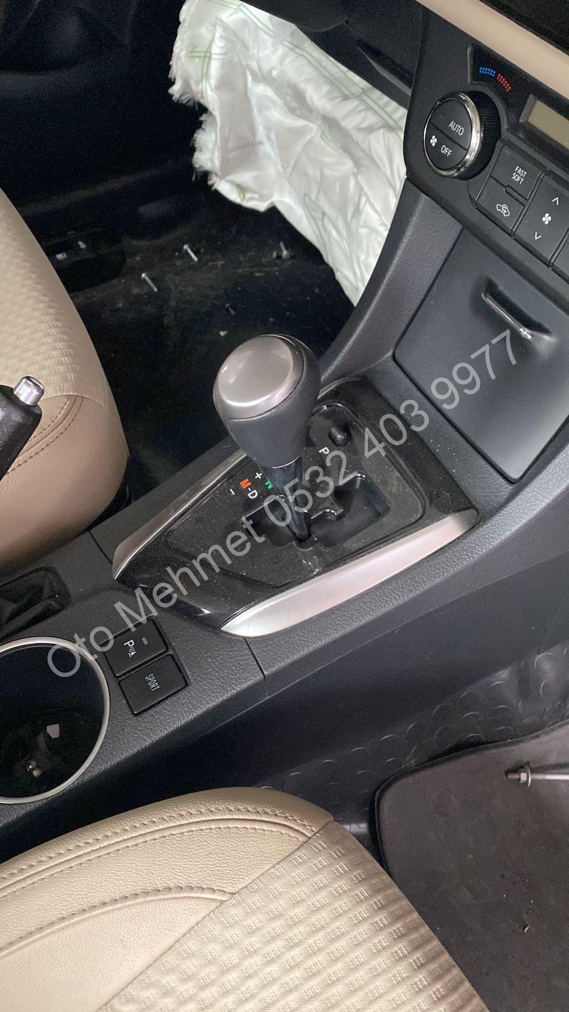 Toyota Corolla 2013-2018 Çıkma Otomatik Vites Kulesi Toyota Corolla 2013-2018 Çıkma Otomatik Vites Kulesi