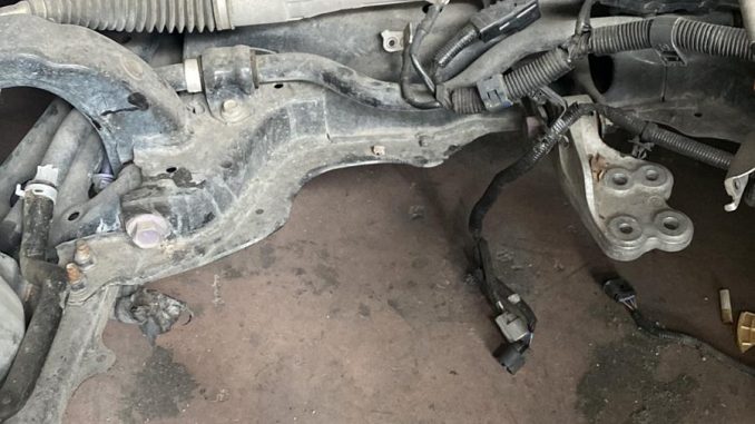 Toyota Corolla 2019-2022 Çıkma Hibrit Motor Traversi Toyota Corolla 2019-2022 Çıkma Hibrit Motor Traversi