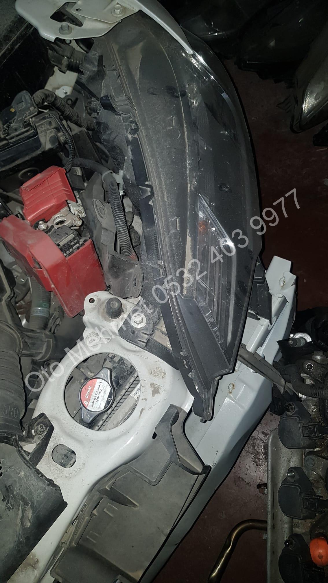 Honda Jazz Çıkma 2015 - 2020 Sol Far Honda Jazz Çıkma 2015 - 2020 Sol Far